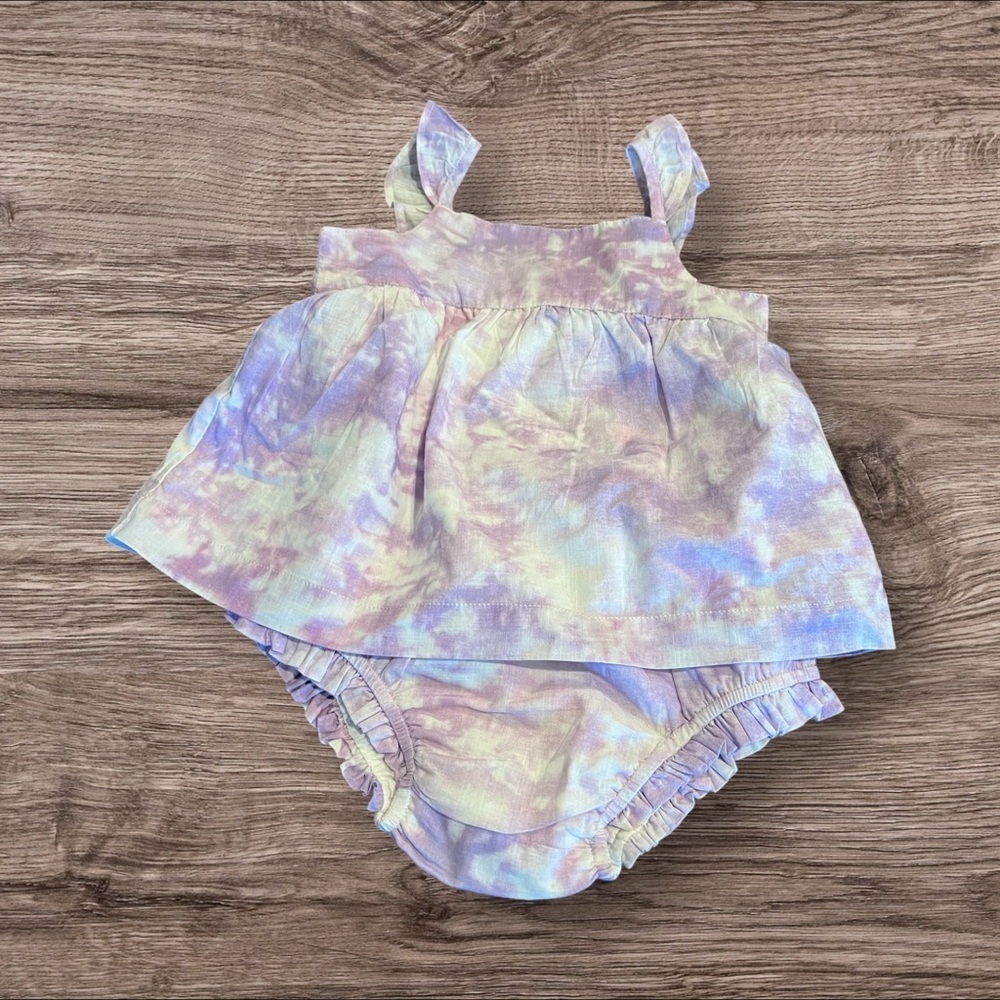 Baby Gap Girls Outfits Onesie Bloomer Size 18-24 months. Lot of 2. Purple - Picture 2 of 7